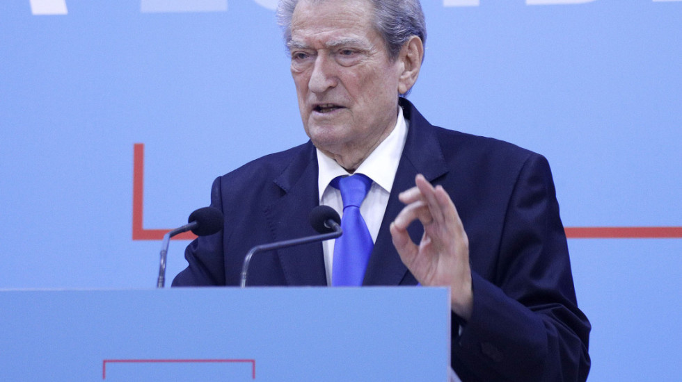 Arrestimi i Mogherinit, Berisha: Nesër do ishte në Tiranë për të bërë deklarata pro Ramës