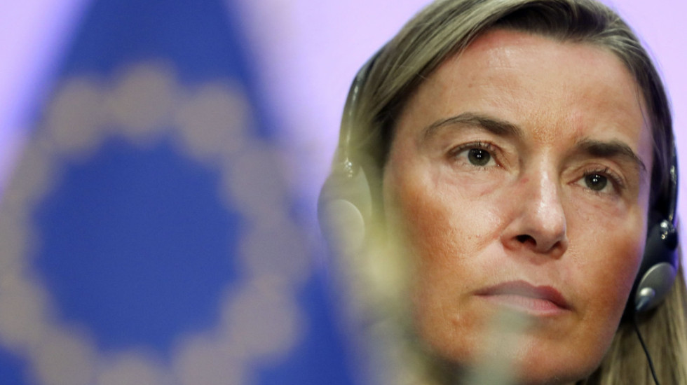 Hetimet për mashtrim, Mogherini jep dorëheqjen si rektore e Kolegjit të Europës