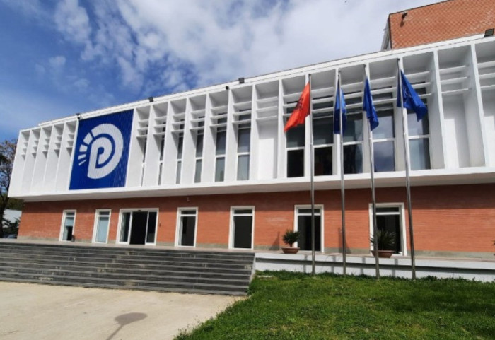 Takimi i Salianjit vë në lëvizje PD, del udhëzimi për degët, nis analiza për humbjen e 11 Majit