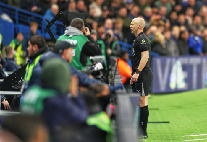 Jo vetëm për penallti dhe kartonë të kuq, për çfarë do të përdoret VAR-i në Kupën e Botës?