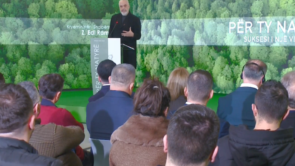 “Krimet mjedisore kanë rënë”, Rama: Nis reforma e menaxhimit të pyjeve dhe fondi i ri i fidanishteve