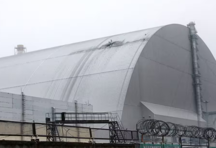 Alarm në Çernobili, mbulesa e re nuk garanton më sigurinë e centralit bërthamor
