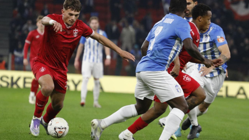 Partizani fundos Tiranën, “Demat e Kuq” triumfojnë në derbin e kryeqytetit