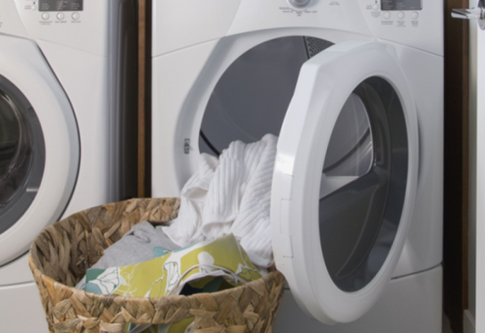 Thani çarçafët më shpejt në dimër me këtë metodë të thjeshtë