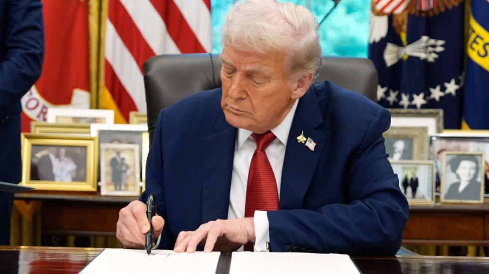 Trump prezanton “kartën e artë”, vizë amerikane e përshpejtuar për këdo që paguan 1 mln USD