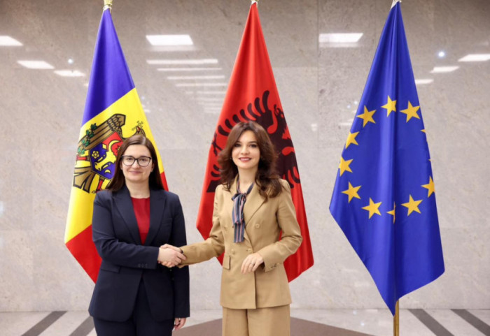 Spiropali pret zv.kryeministren e Moldavisë: Zgjerimi i BE, mjet efikas për sigurinë