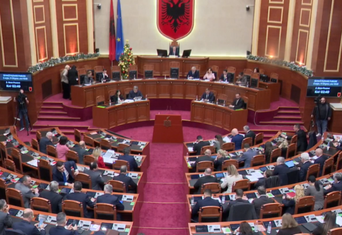 Nga buxheti tek zgjedhja e Avokatit të Popullit, nis seanca maratonë në Kuvend