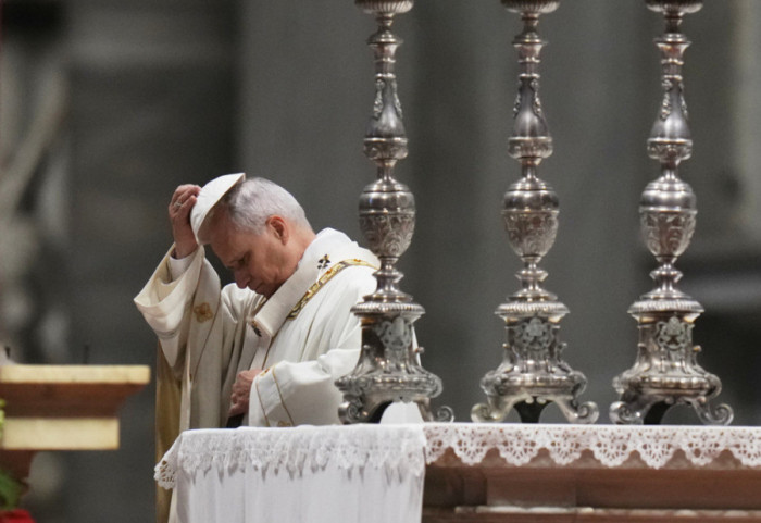 Thirrja e Papa Leonit: Shmangni blerjet e tepruara, në Krishtlindje shtroni darkë për varfërit