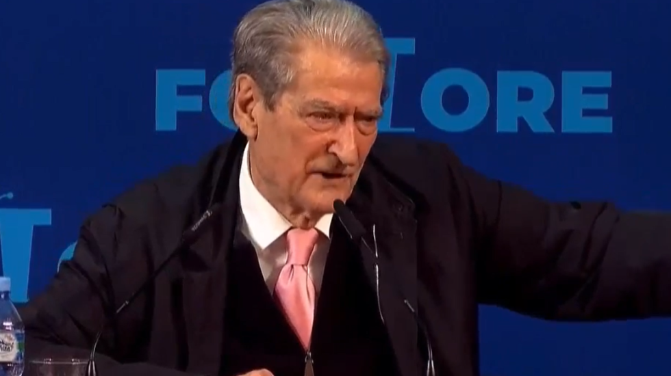 “Rama, pasardhës i xhelatit të intelektualëve”, Berisha: Opozita është nën sulm, por nuk dorëzohemi