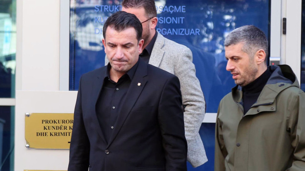 Veliaj mbetet në qeli, SPAK e ndalon që të jetë i pranishëm në mbledhjen e Këshillit Bashkiak për buxhetin