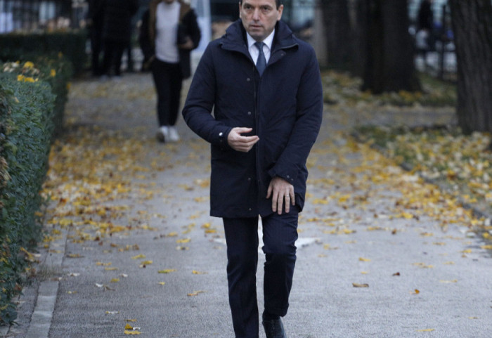 Protesta, fjala në modë e dhjetorit, Agron Shehaj fton qytetarët në shesh: Dorëzoni Belindën