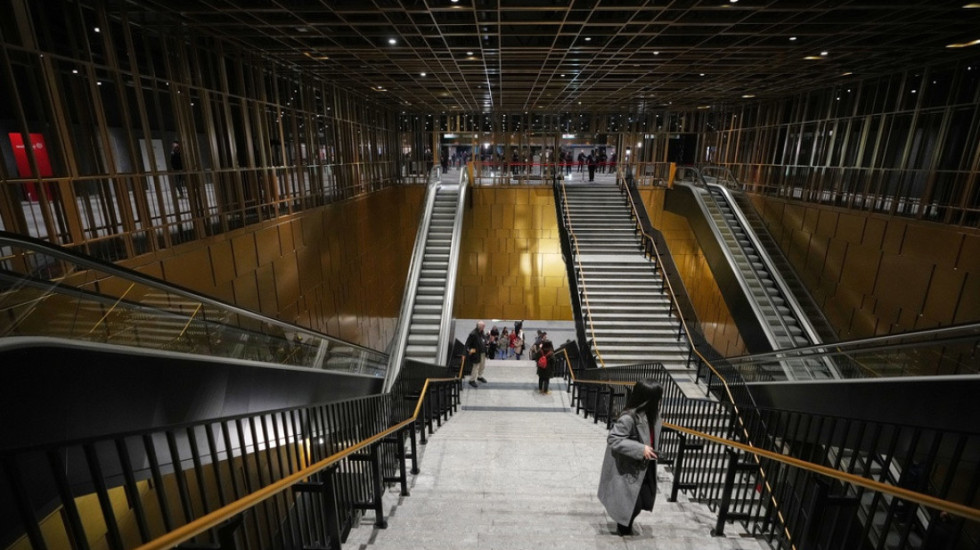 Metroja më e bukur në botë, Roma hap “stacionin muze” pranë Koloseut