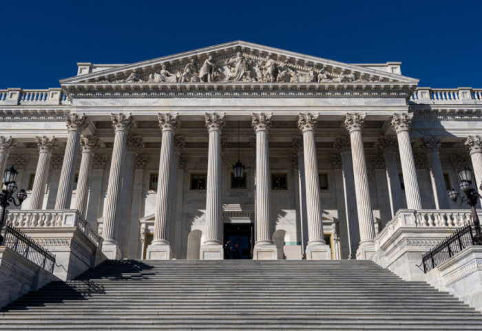Dhoma e Përfaqësuesve në SHBA kriminalizon tranzicionin gjinor për të miturit