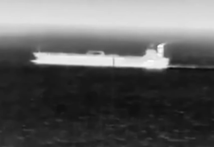 Lufta vjen në Mesdhe, Ukraina hedh në erë cisternën ruse në brigjet e Kretës, Putin: Ne do të kundërpërgjigjemi