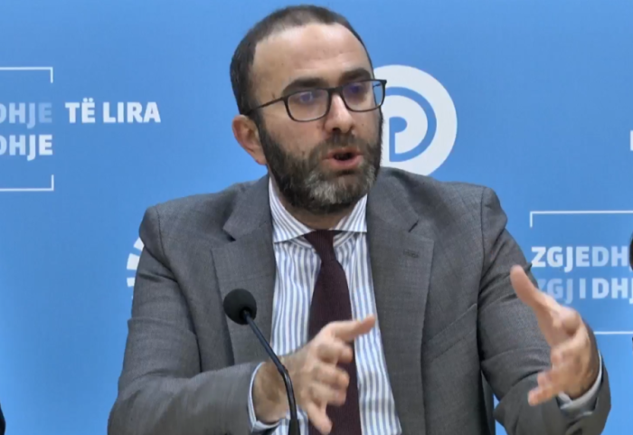 Imuniteti mbetet pezull, Bardhi s’i ndahet Ballukut: Po ndërton shtet paralel për të penguar drejtësinë