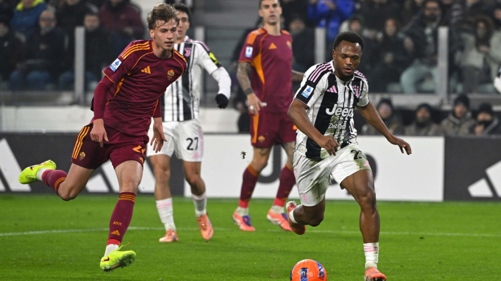 Serie A: Juventusi mposht Romën dhe “sheh” zonën Champions