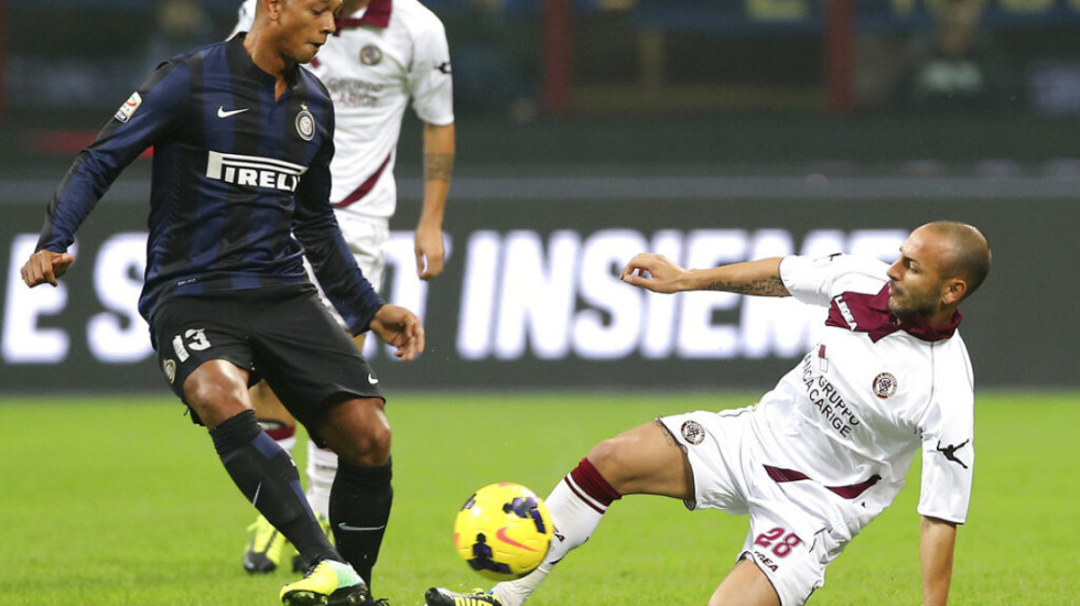 “Alkooli, depresioni dhe tentativat për vetëvrasje”, rrëfimi prekës i ish-yllit të Inter