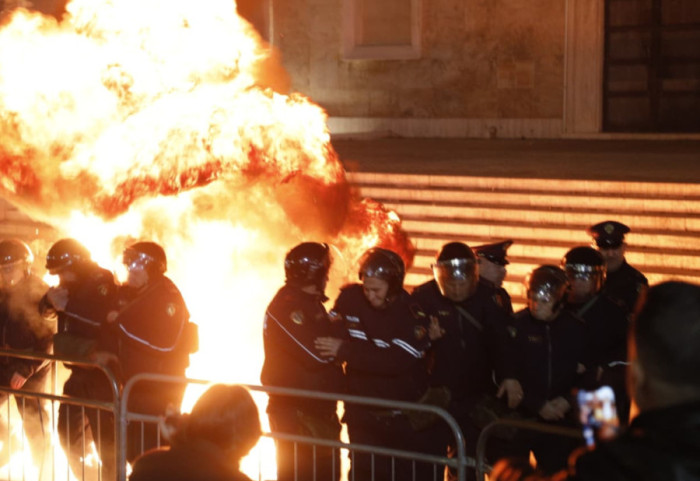 Sali Berisha zbulon tre pikat ku do zhvendoset protesta: Nuk ndalet derisa të ikë Rama