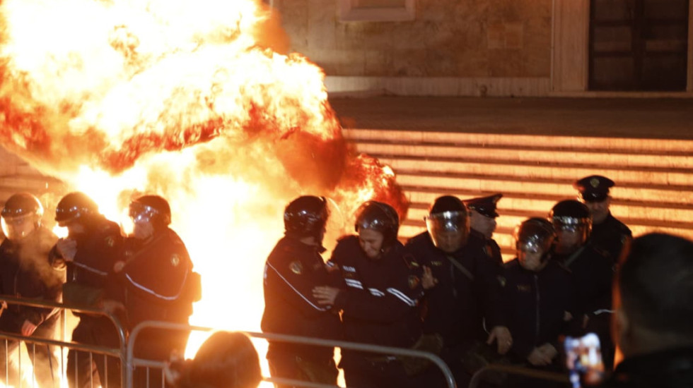 Sali Berisha zbulon tre pikat ku do zhvendoset protesta: Nuk ndalet derisa të ikë Rama