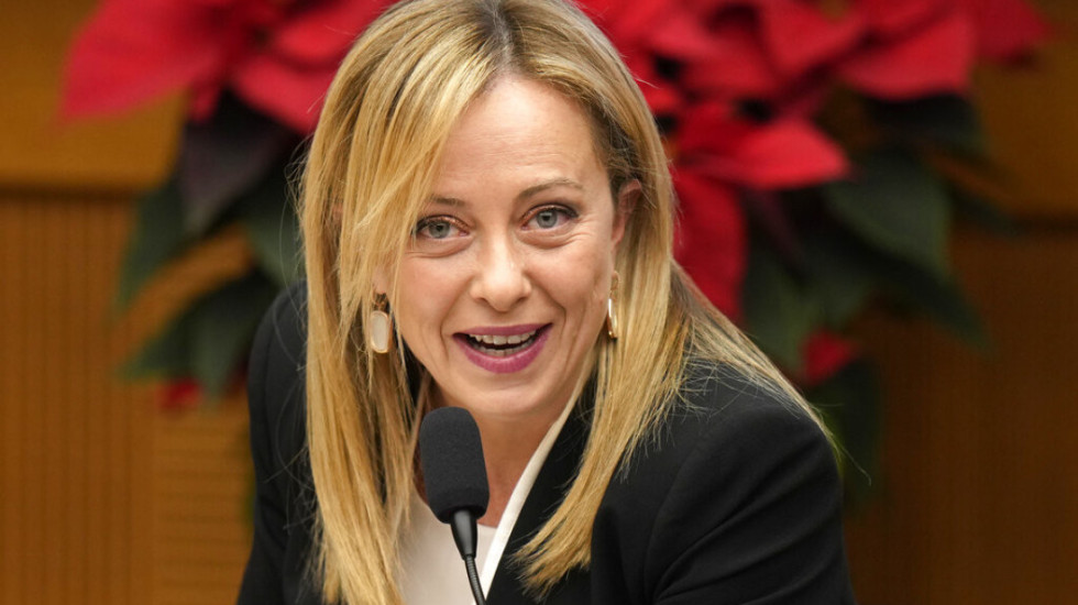 “2025 ishte i vështirë, por viti tjetër do jetë më keq”, Meloni lë pa fjalë stafin e Kryeministrisë