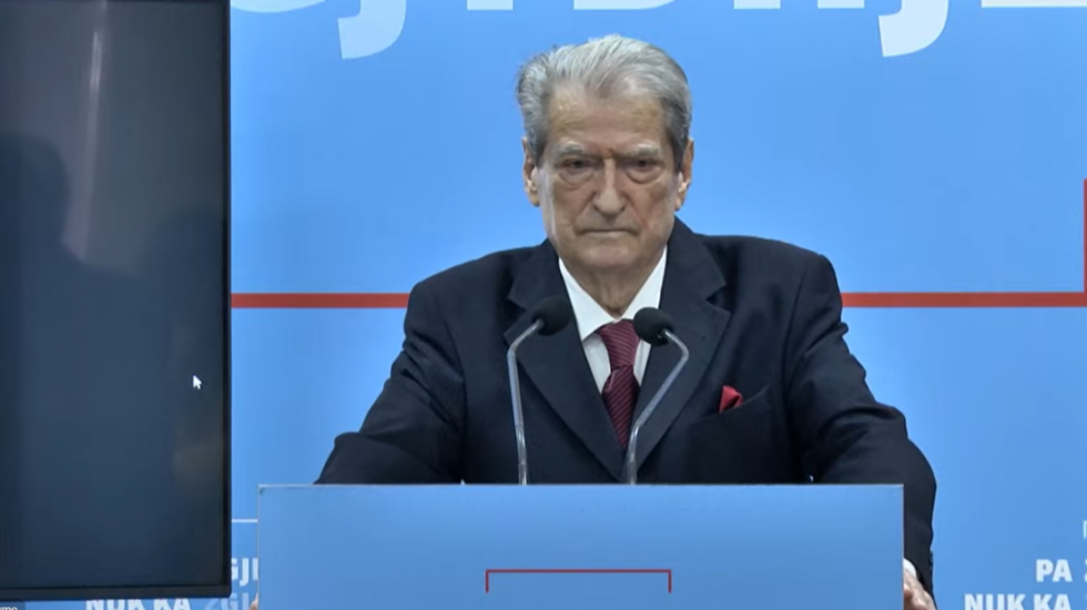 “Rama nuk do e heqë imunitetin e Ballukut”, Berisha: E kupton se do t’i duhet të heqë dhe të tijin