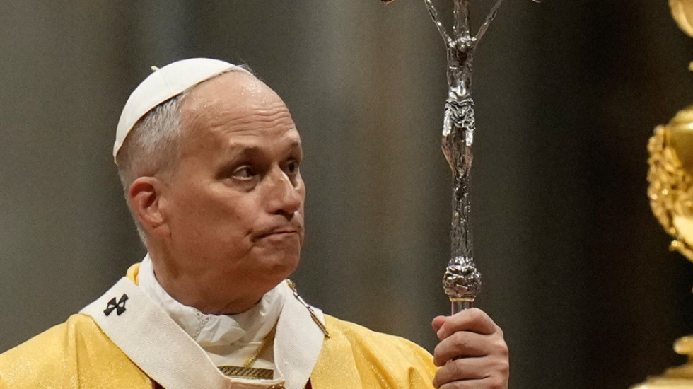 "Chatbotët emocionues, por mashtrues", paralajmërimi i Papës për shoqërinë