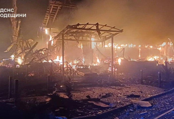 Krishtlindje mes bombave në Ukrainë, një i vrarë dhe disa të plagosur