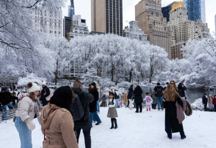 Stuhia e borës në Nju Jork, shpallet gjendja e emergjencës