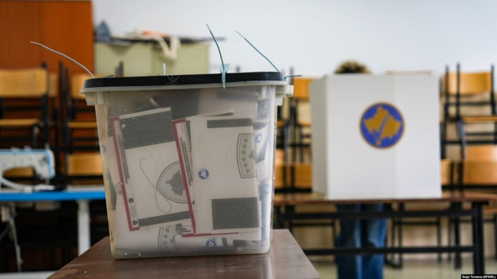 Dyshime për manipulime me votën për kandidatët, KQZ vendos rinumërim të 914 QV-ve në Kosovë