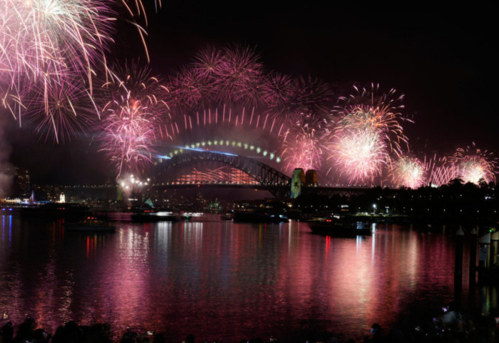 FOTO- Nga SHBA në Francë, si u festua nata e ndërrimit të viteve nëpër botë