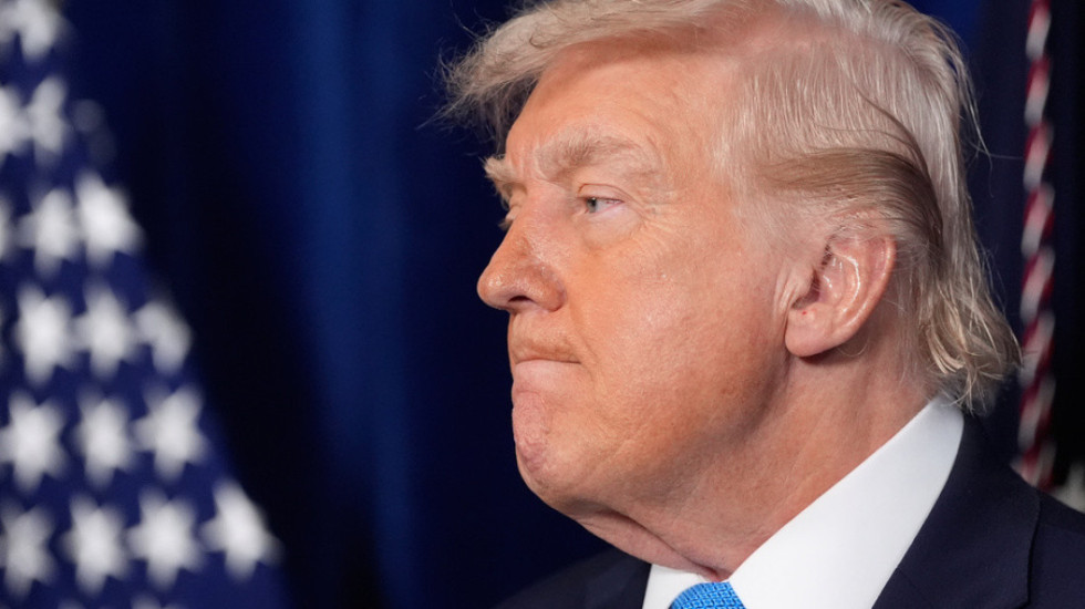 Artistët dolën kundë ICE-së, Trump i shpall ‘luftë’ Grammy-t dhe prezantuesit Trevor Noah: Jeni plehra!