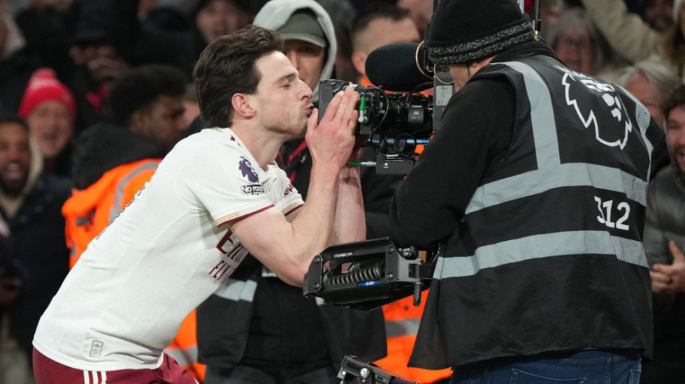 “Topçinjtë” marshojnë drejt titullit, mposhtin me 3 gola Bournemouth