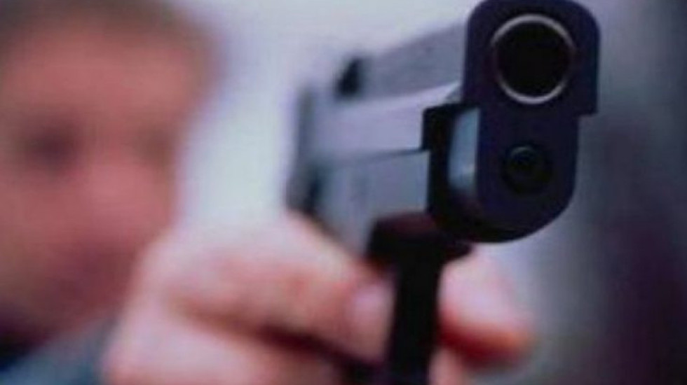 Të shtëna me armë zjarri, dy të plagosur në Prizren