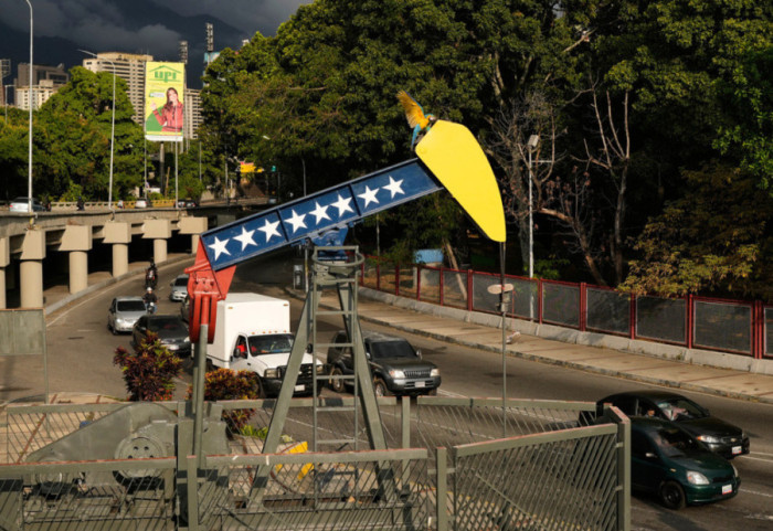 Maduro jashtë skene, Trump hap eksportet e naftës nga Venezuela