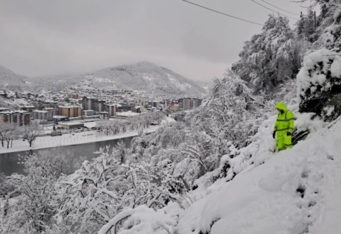 Moti i keq në Serbi, shpallet gjendje e jashtëzakonshme në disa rajone