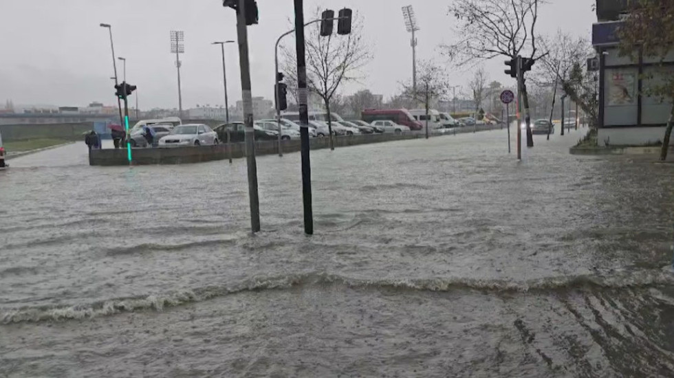 Përmbytjet në Durrës, prokuroria mësyn Bashkinë