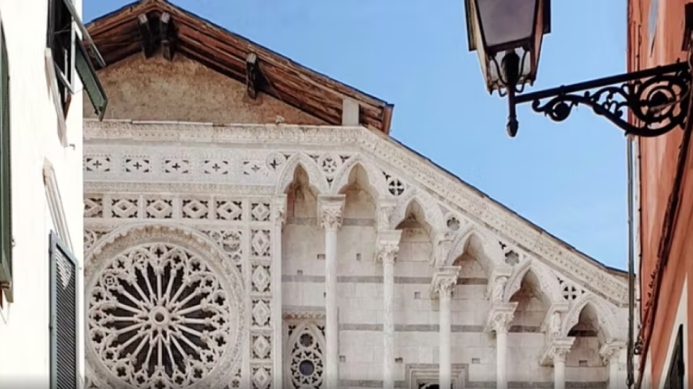 Pesë vjedhje në harkun e katër muajve, kisha mbyll dyert për besimtarët: Është përdhosur!