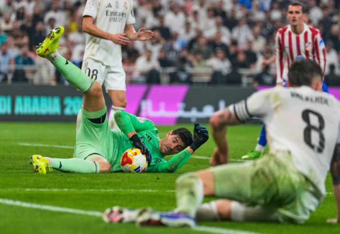 Reali fiton derbin, i bashkohet Barcelonës në finalen e Superkupës së Spanjës