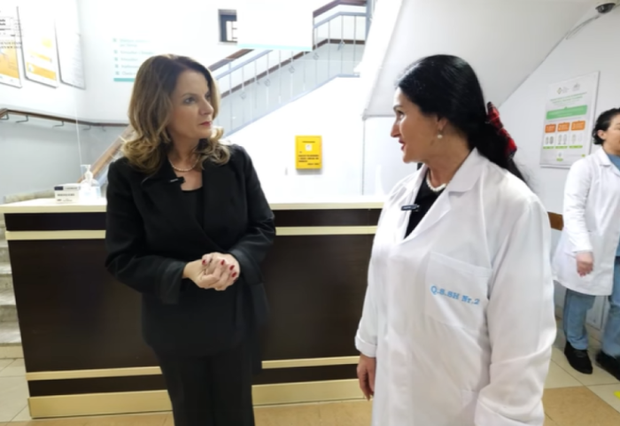 238 mijë të vaksinuar kundër virozave të stinës, apeli i zv.ministres së Shëndetësisë