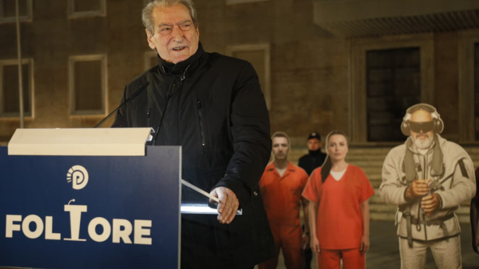 “Edi Rama po ecën drejt një grushti shteti”, Berisha: Në 24 janar të rrëzojmë këtë regjim të kalbur