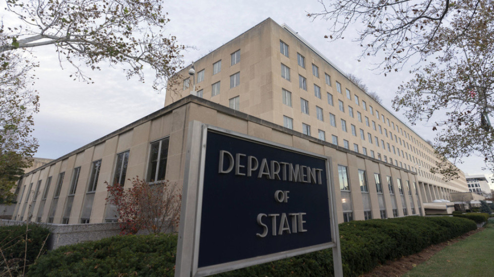 Departamenti i Shtetit: Trump revokon 100 mijë viza në një vit rekord