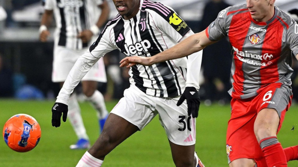 Juventus “shkel” Cremonese-n, rikthehet në zonën Champions