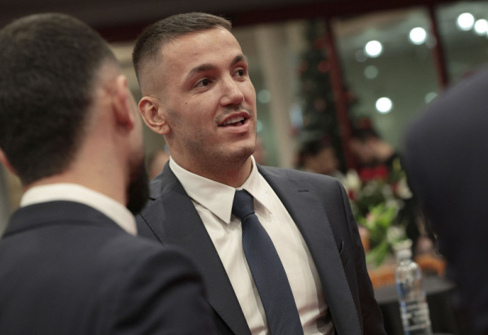 Merkato drejt fundit, Rey Manaj pa ekip?