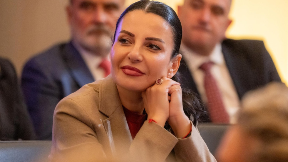 Gjykata Kushtetuese lë në fuqi pezullimin për Belinda Ballukun