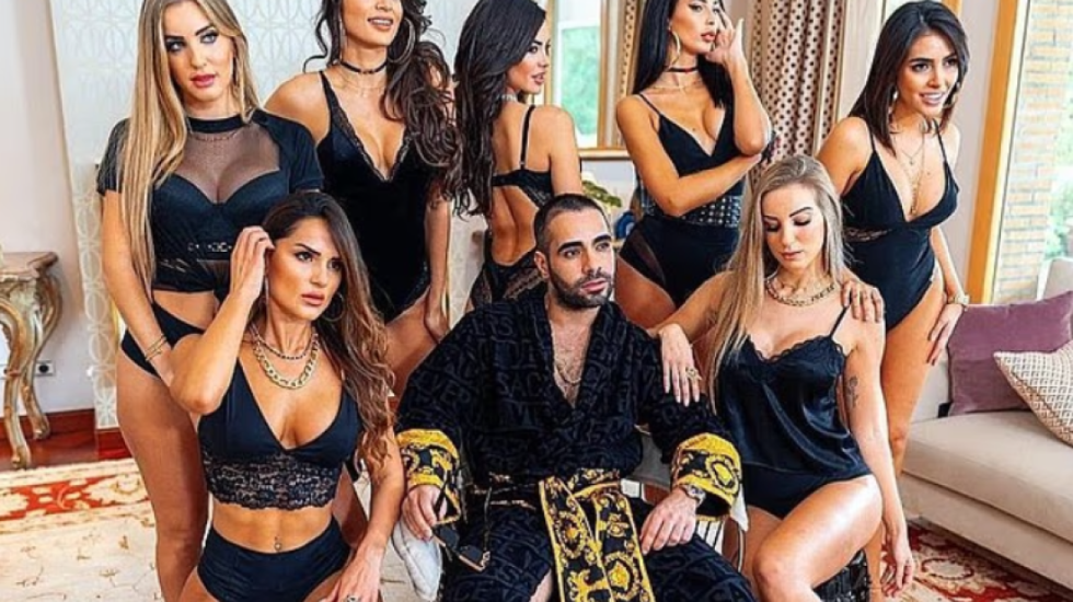 Fëmijët e elitës iraniane në luks, civilët përballë armëve të baballarëve të tyre