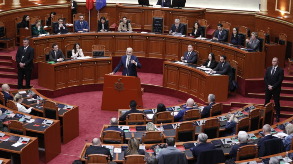 Shqipëria në Bordin e Paqes, miratohet me 113 vota pro marrëveshja në Kuvend