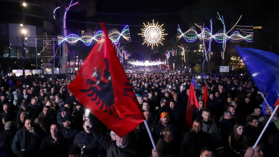 “Do jetë më e fuqishmja”, Berisha zyrtarizon protestën kombëtare të radhës më 10 shkurt