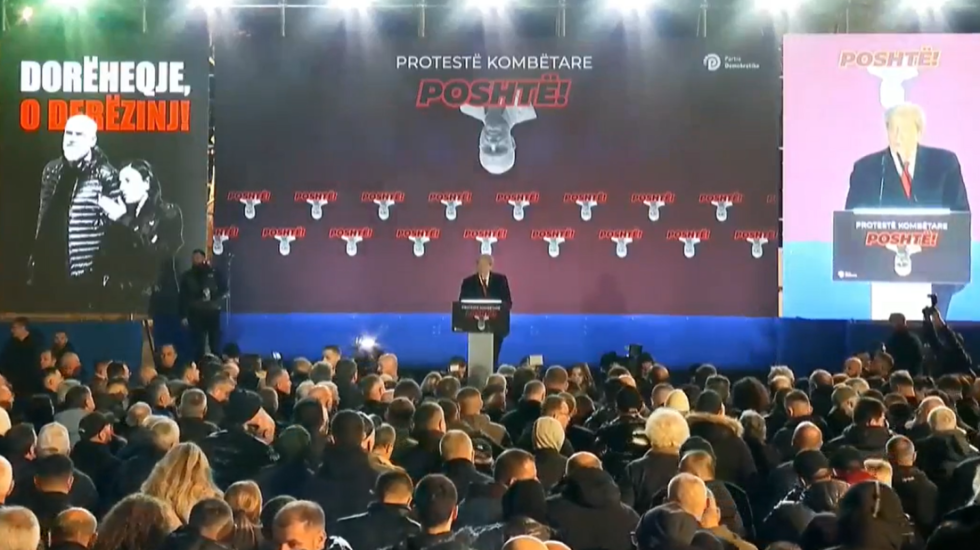 Protesta e opozitës, Berisha: E plagosëm për vdekje bishën narkodiktaturë, kilometri i fundit drejt triumfit
