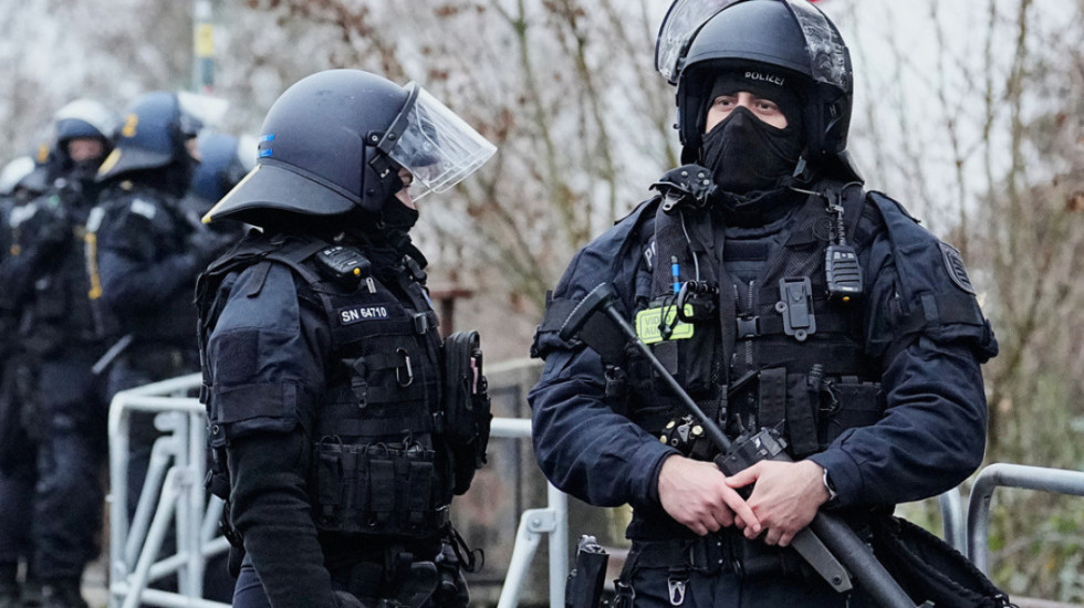 Dyshohet se po përgatiste një sulm, Gjermani neutralizon ushtarin e Hamasit