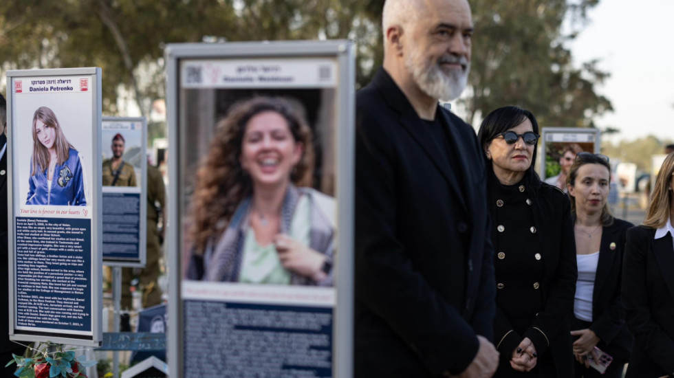 "Një vend që kumbon fjalë", Rama në Izrael. Vizita e parë në Nova Site